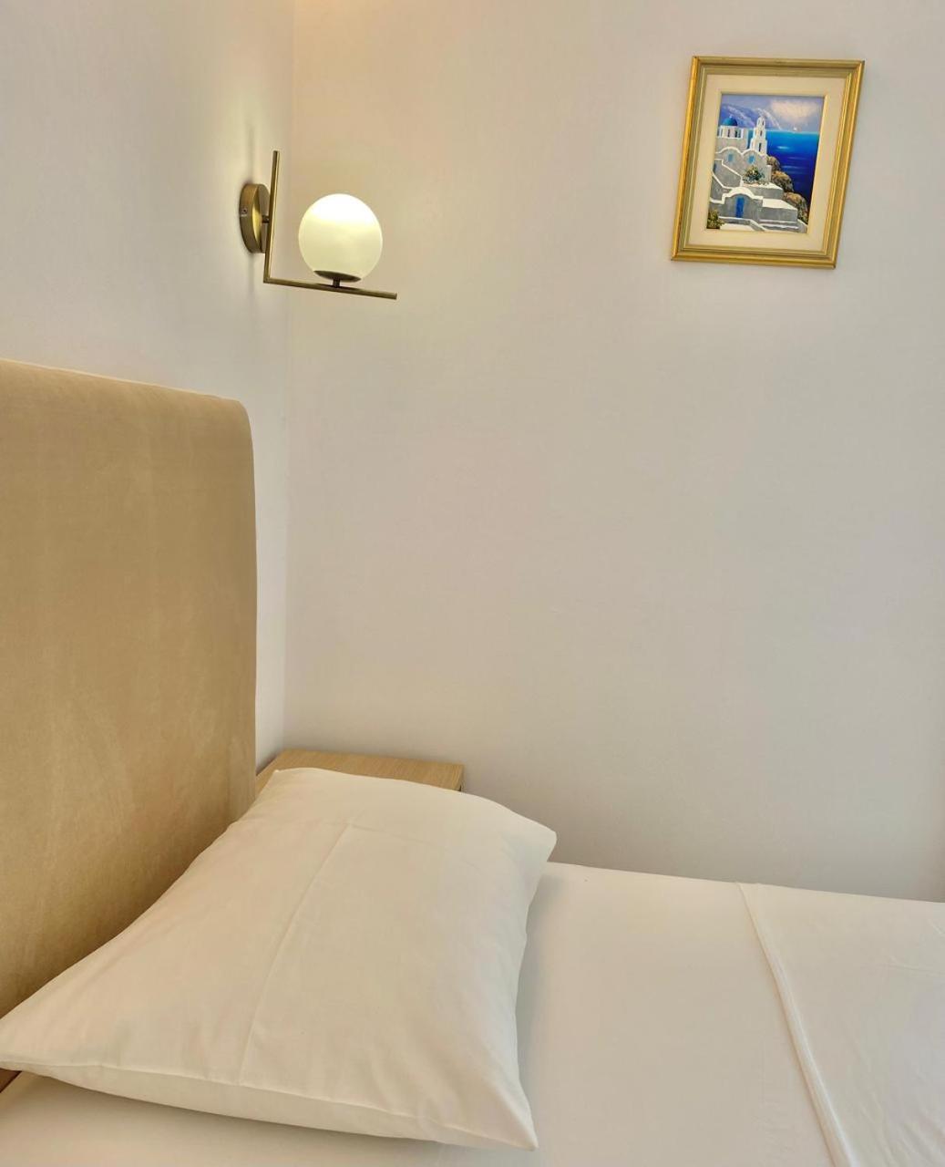 Foti Rooms Himare Exterior foto