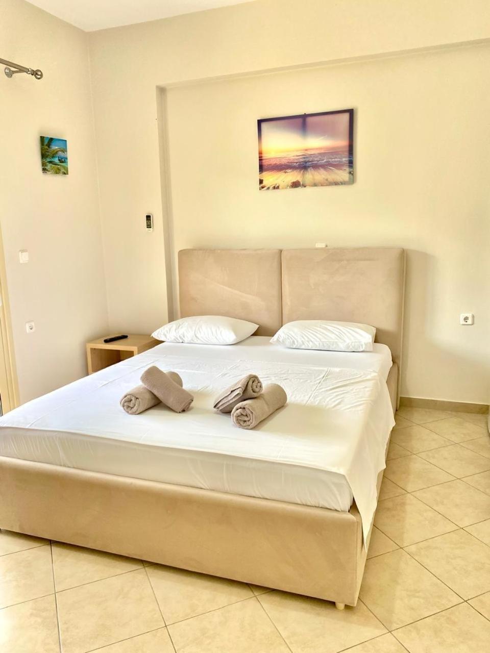Foti Rooms Himare Exterior foto
